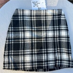 Hollister Faux Wrap Skirt size XS